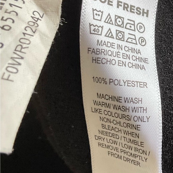 JOE FRESH, size medium, midi bias silky skirt, black - Picture 4 of 4